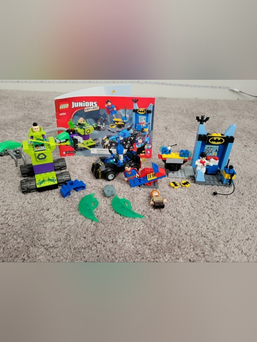 Lego Juniors Batman & Superman Playset - Some Extras